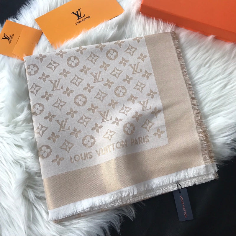 Monogram Shawl 140 x 140 cm