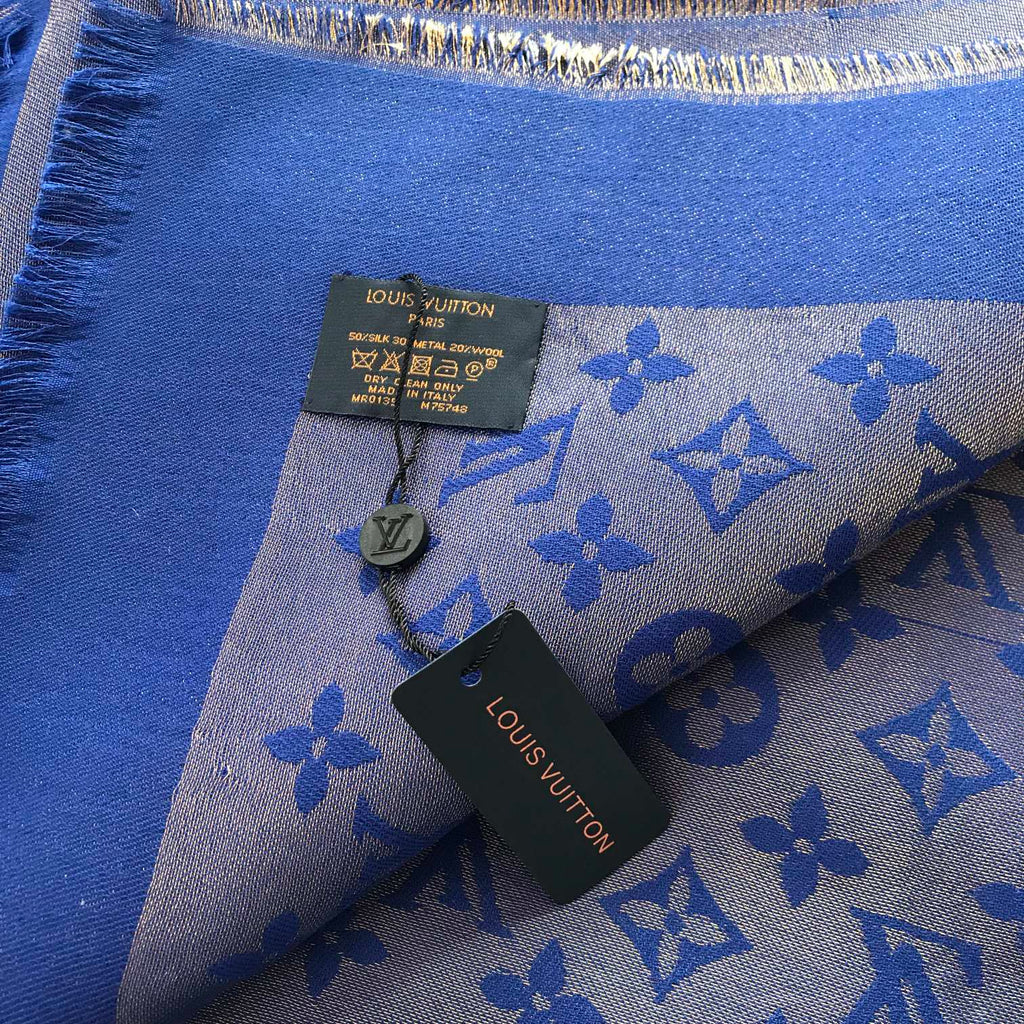 Monogram Shawl 140 x 140 cm