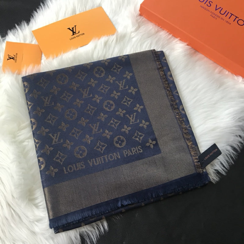 Monogram Shawl 140 x 140 cm