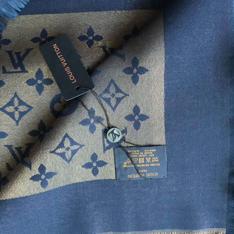 Monogram Shawl 140 x 140 cm