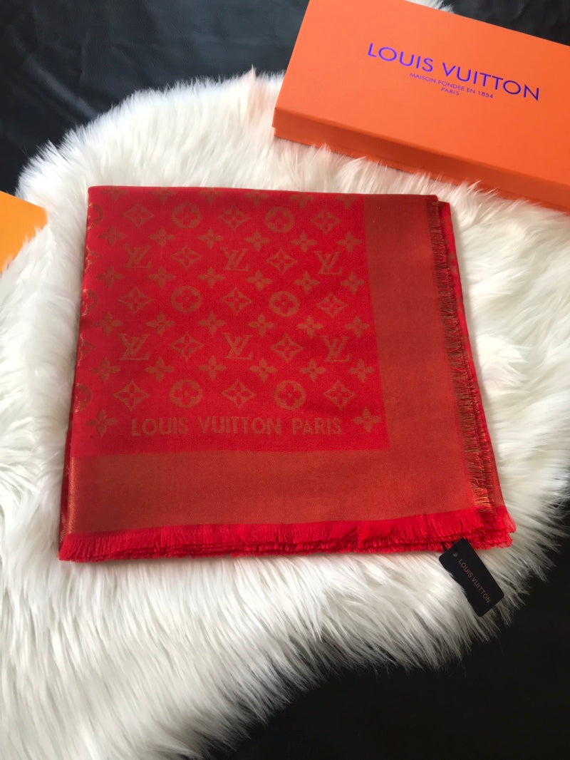 Monogram Shawl 140 x 140 cm