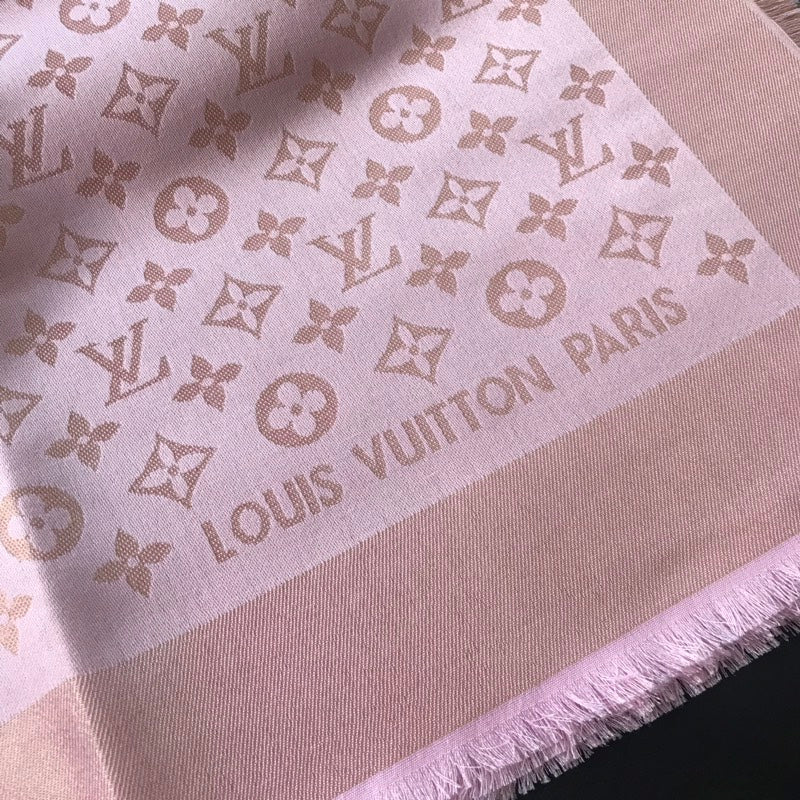 Monogram Shawl 140 x 140 cm