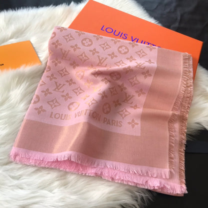 Monogram Shawl 140 x 140 cm