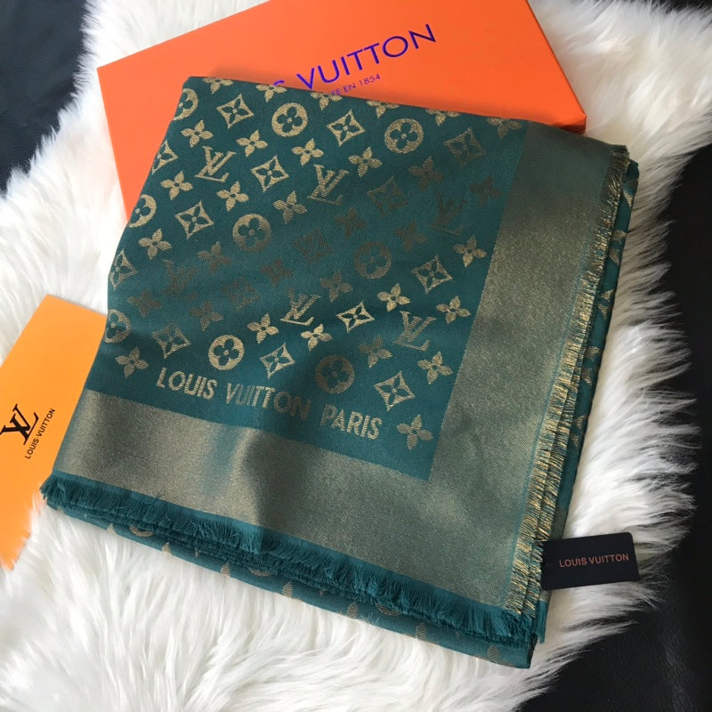 Monogram Shawl 140 x 140 cm