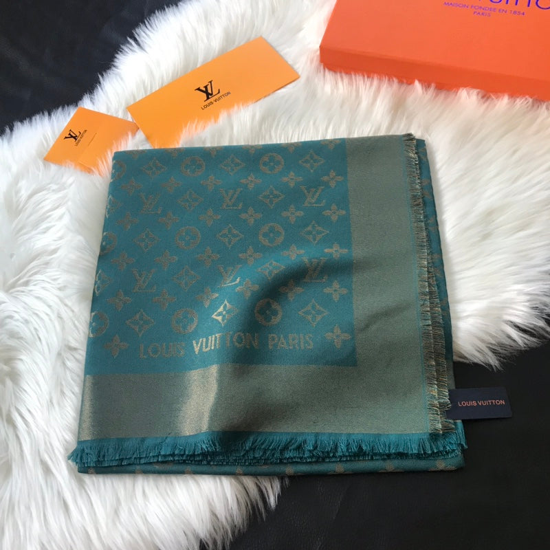 Monogram Shawl 140 x 140 cm