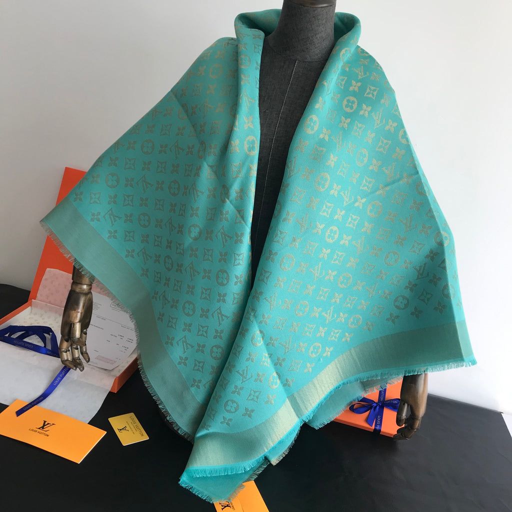 Monogram Shawl 140 x 140 cm
