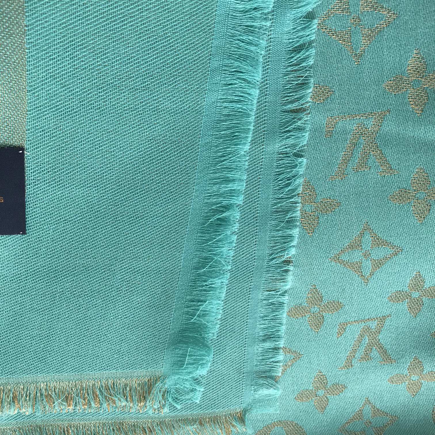 Monogram Shawl 140 x 140 cm