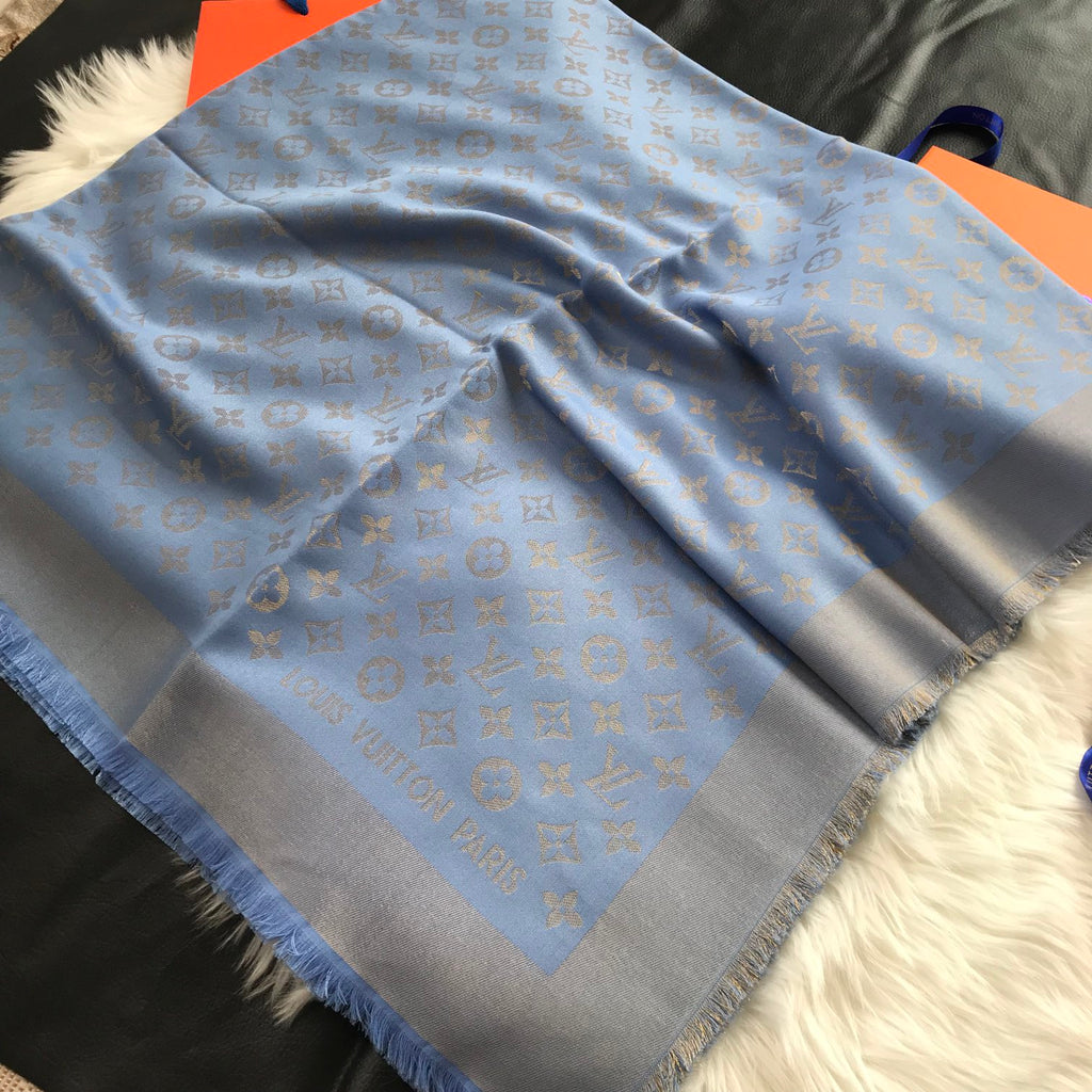 Monogram Shawl 140 x 140 cm