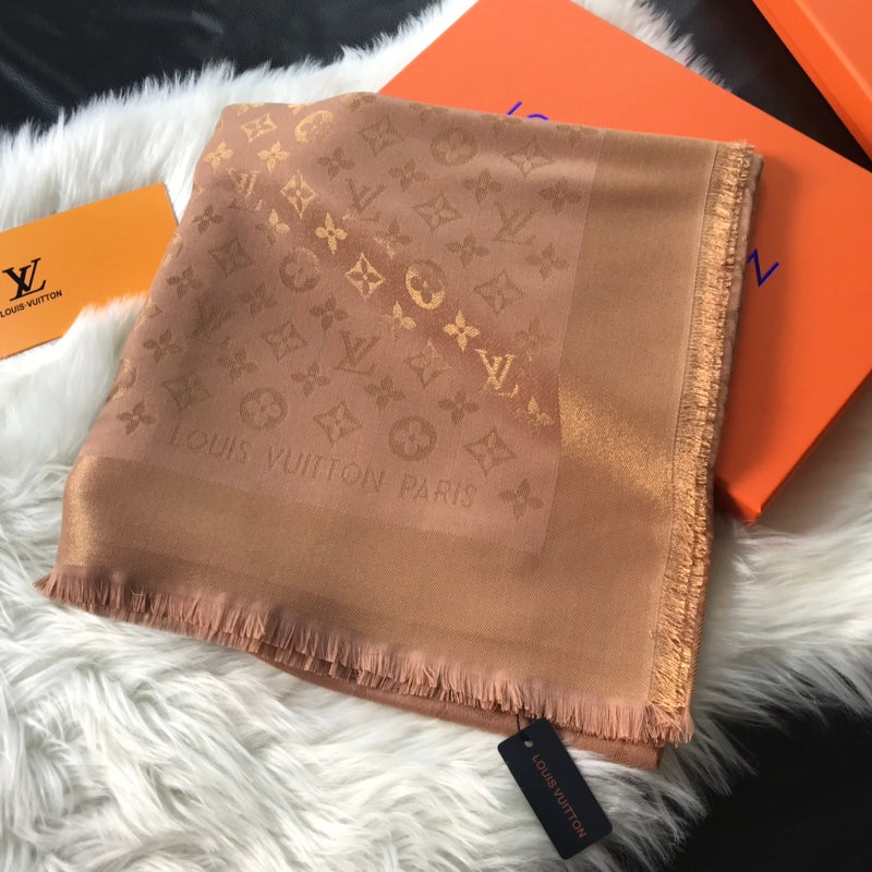 Monogram Shawl 140 x 140 cm