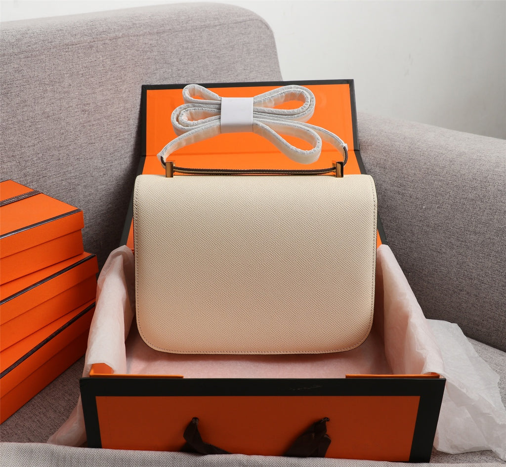 Constance 23 Bag