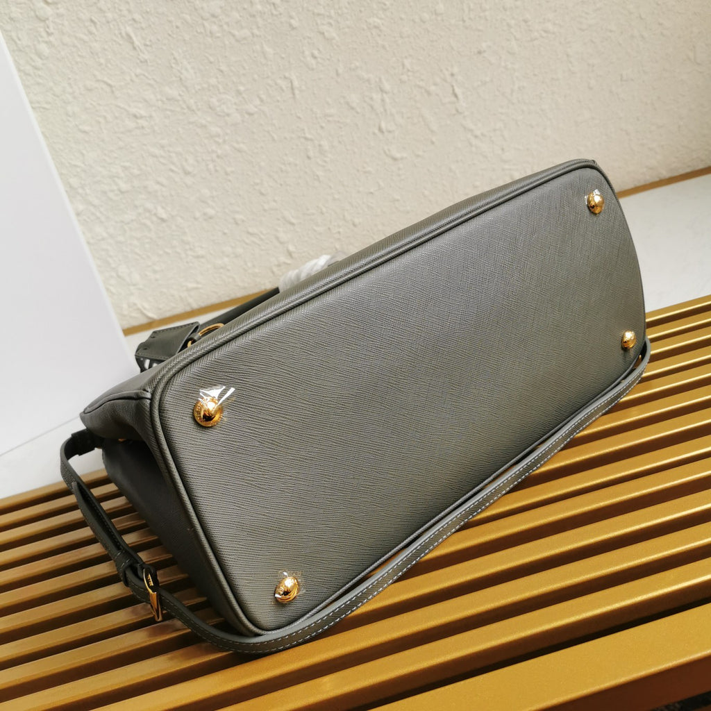 Galleria Saffiano Leather Tote Bag