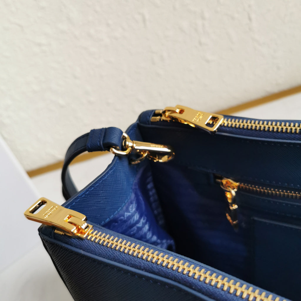 Galleria Saffiano Leather Tote Bag