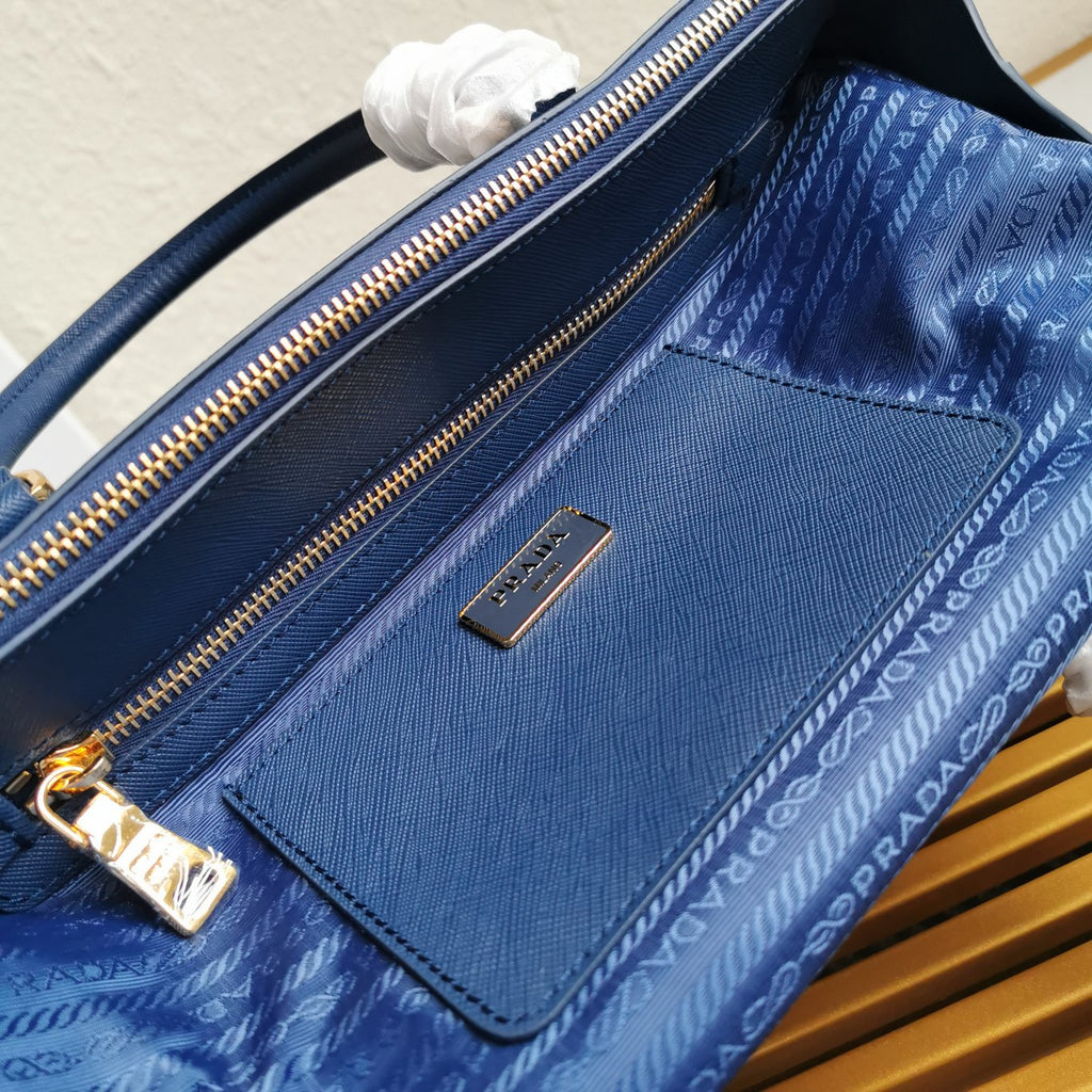 Galleria Saffiano Leather Tote Bag