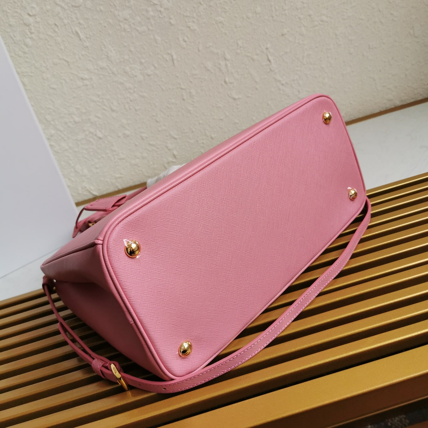 Galleria Saffiano Leather Tote Bag