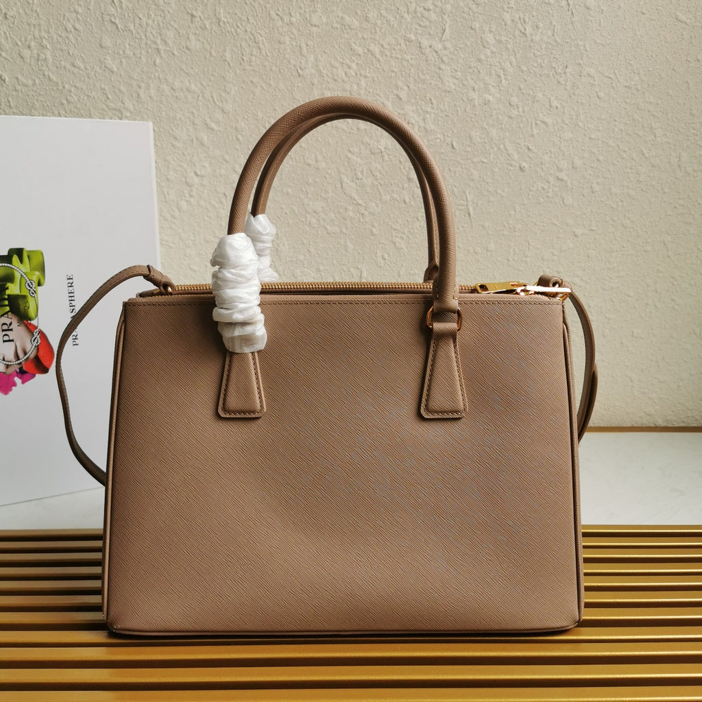 Galleria Saffiano Leather Tote Bag