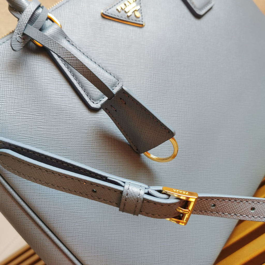 Galleria Saffiano Leather Tote Bag