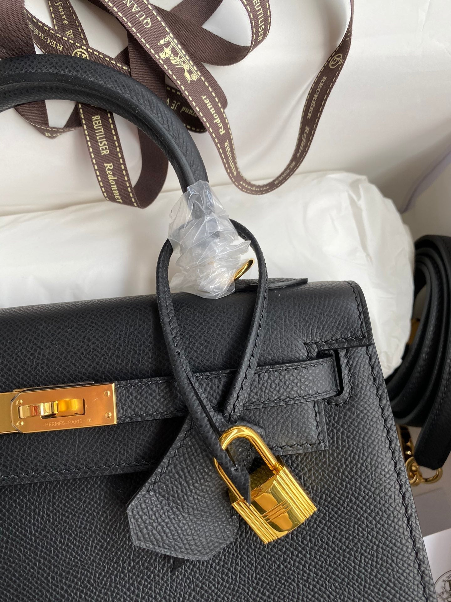 Kelly 25 Epsom Leather Bag