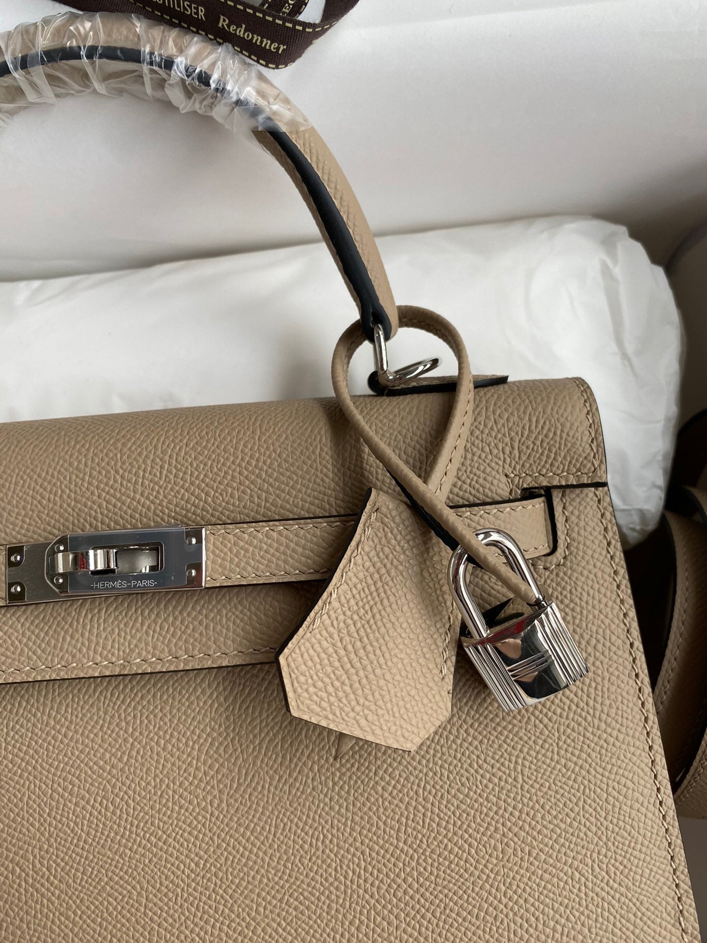 Kelly 25 Epsom Leather Bag