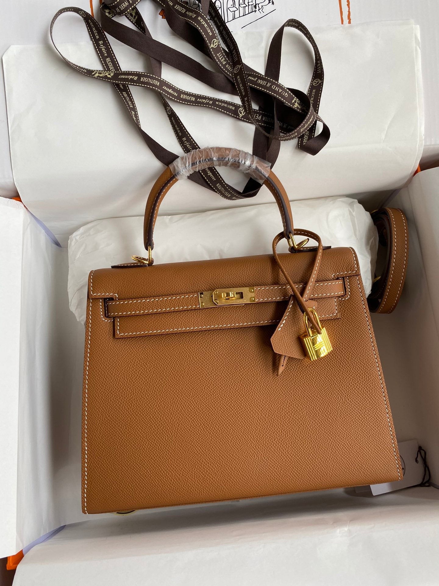 Kelly 25 Epsom Leather Bag