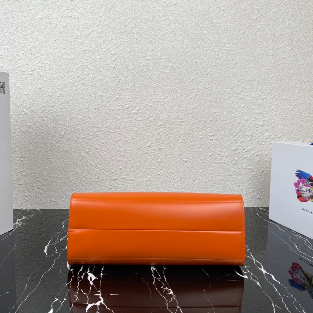 Supernova Triangle Top Handle Bag