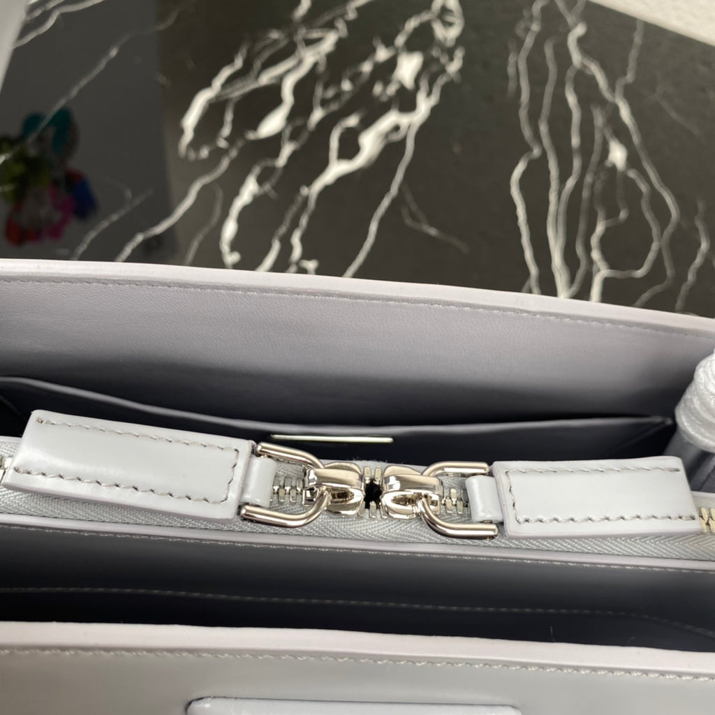 Supernova Triangle Top Handle Bag