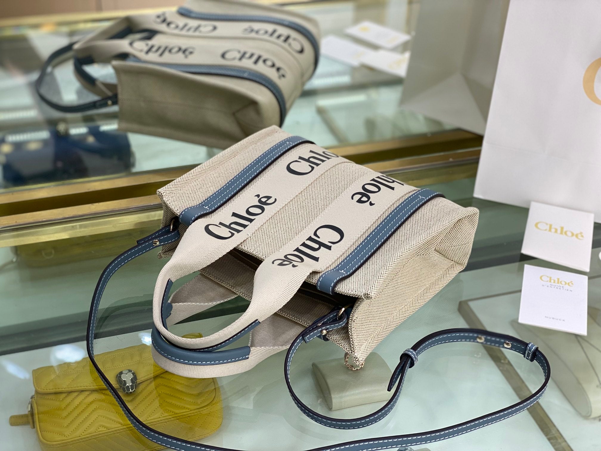 Woody Tote Bag with Strap