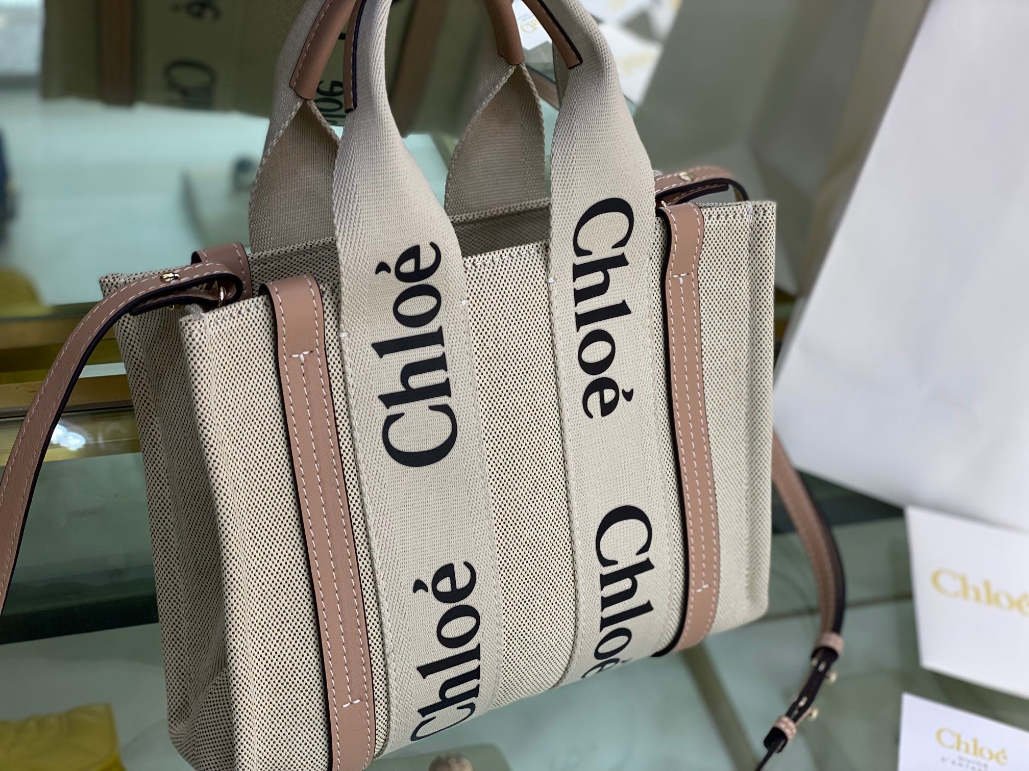 Woody Tote Bag with Strap