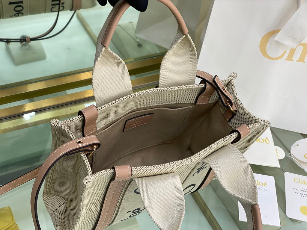 Woody Tote Bag with Strap