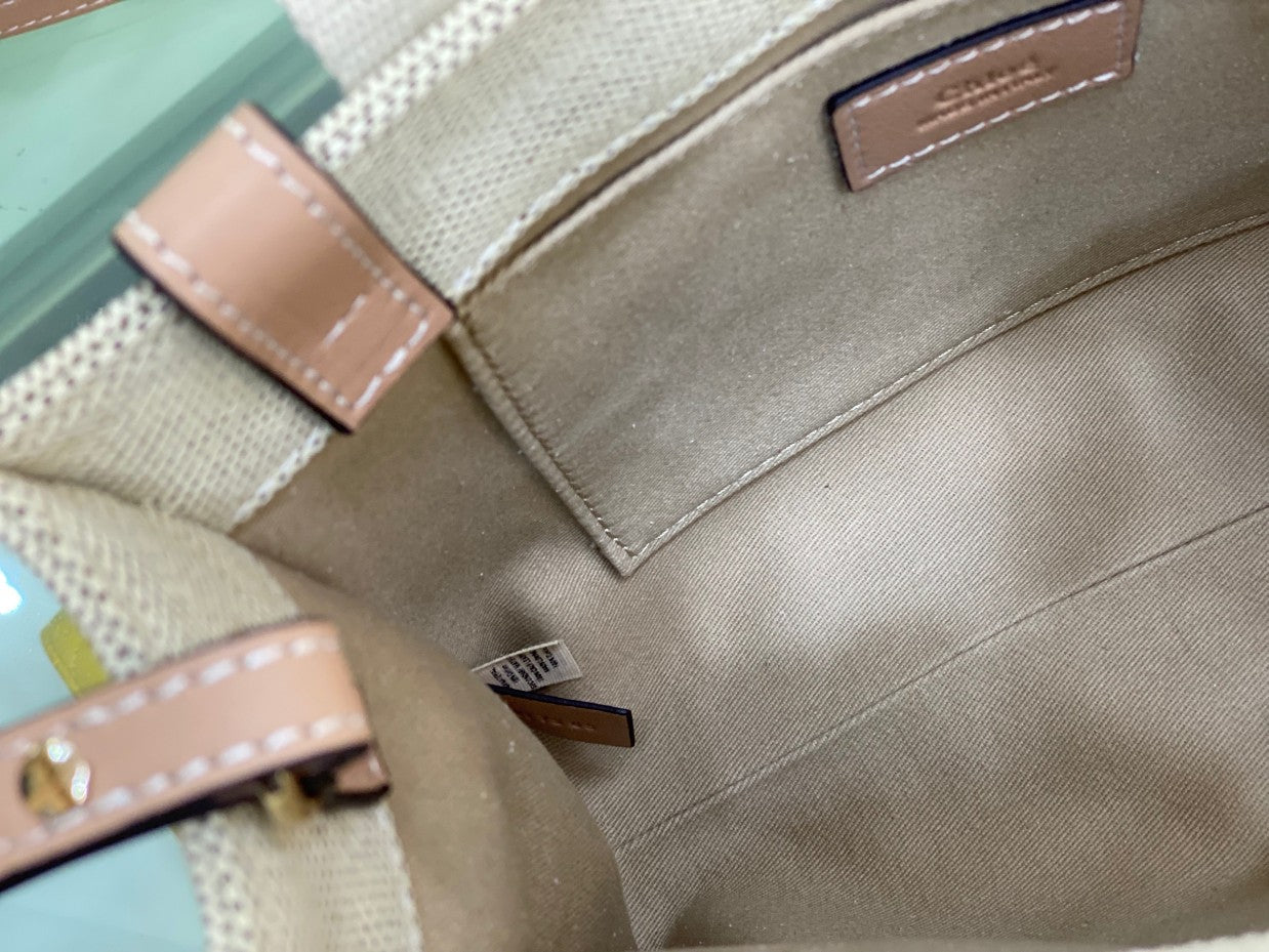 Woody Tote Bag with Strap