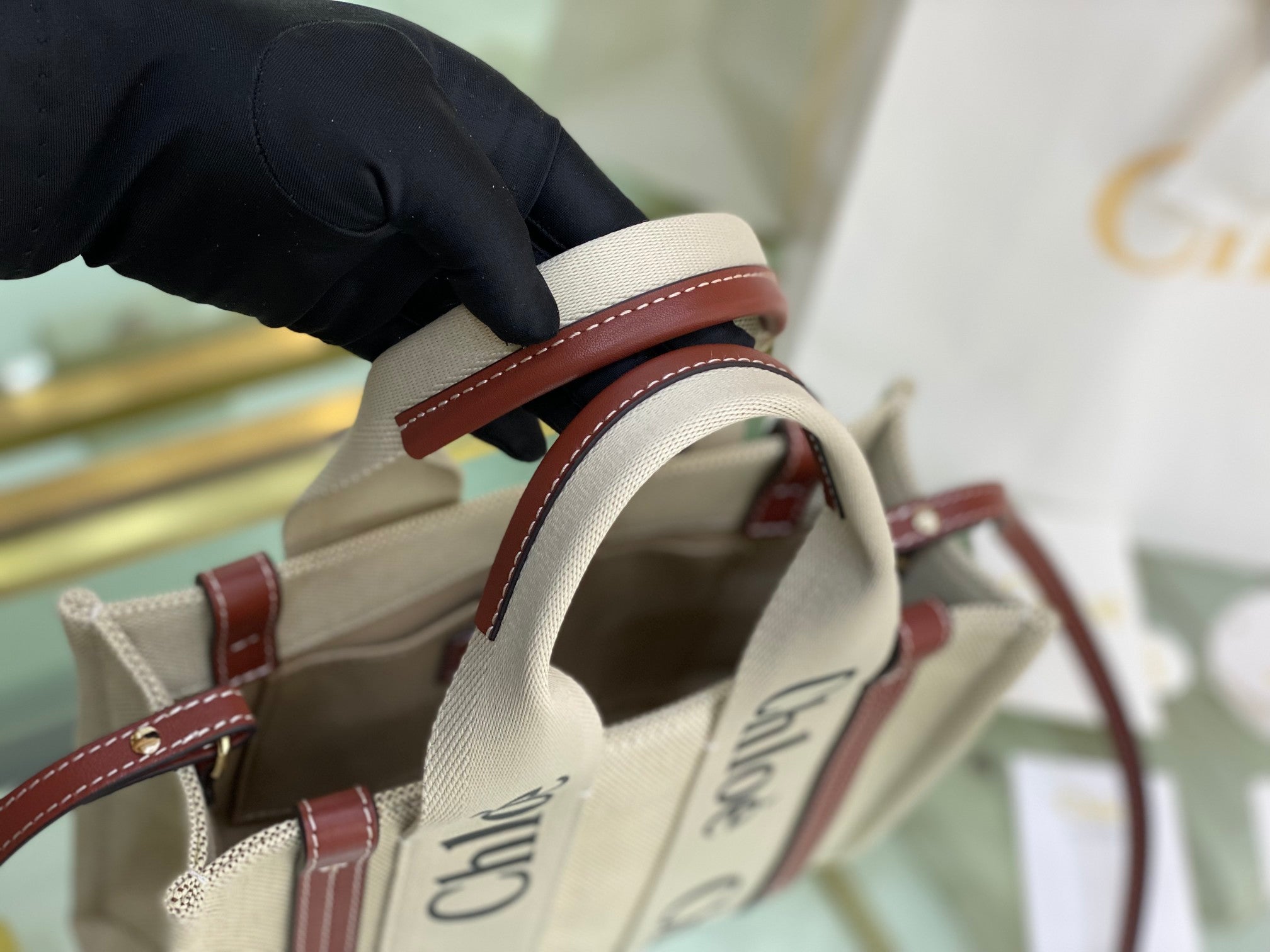 Woody Tote Bag with Strap