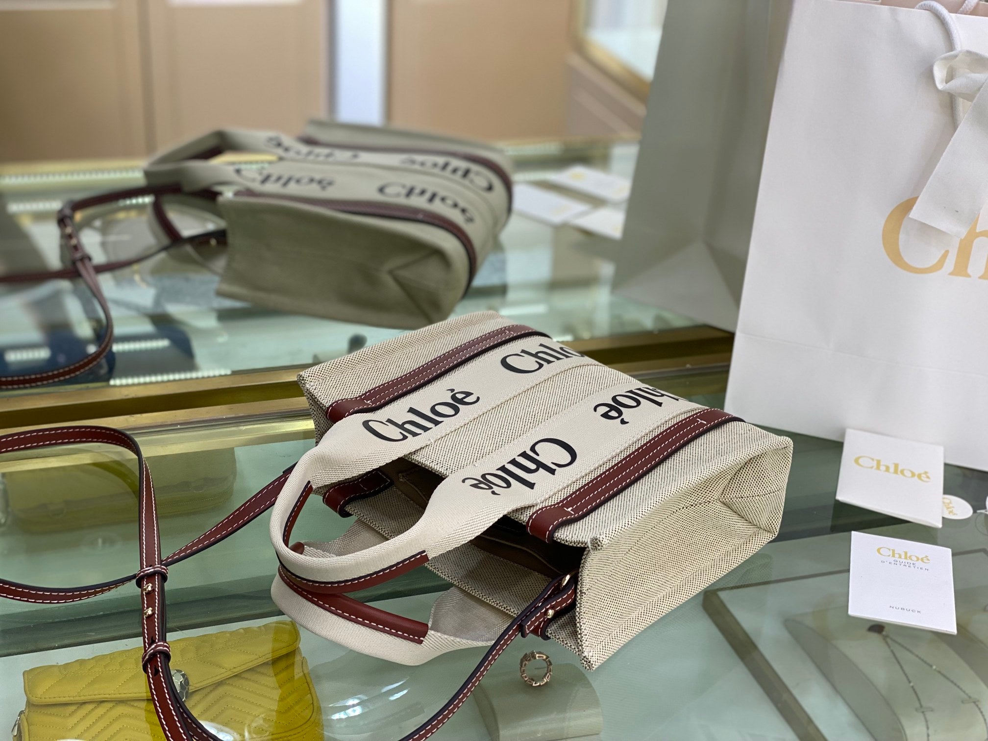 Woody Tote Bag with Strap