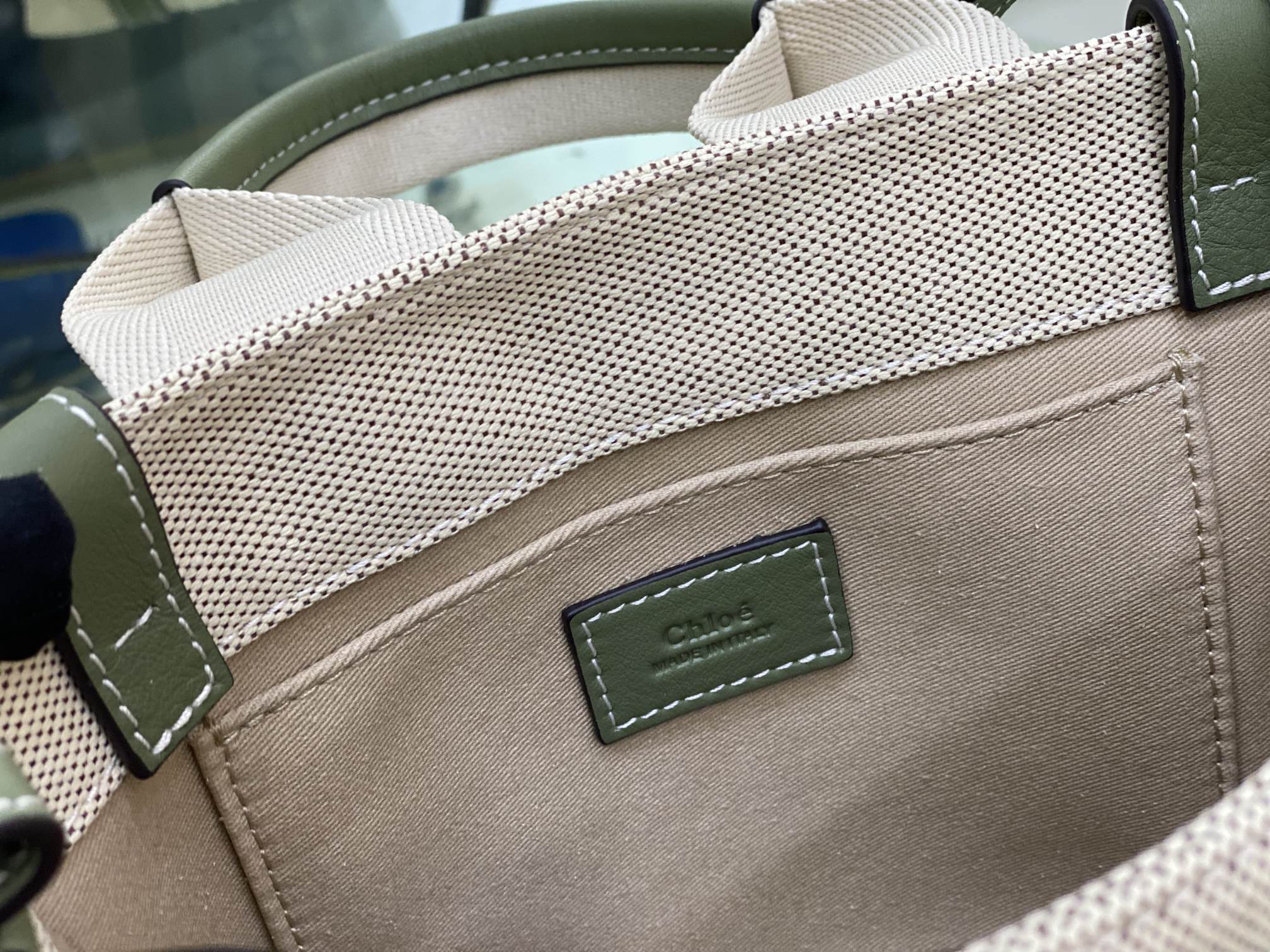 Woody Tote Bag with Strap