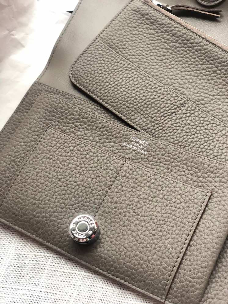 Dogon Long Wallet Togo Leather