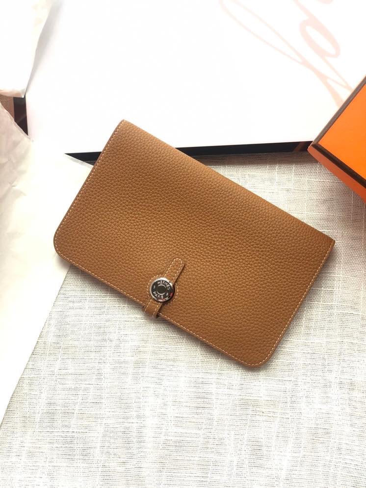 Dogon Long Wallet Togo Leather