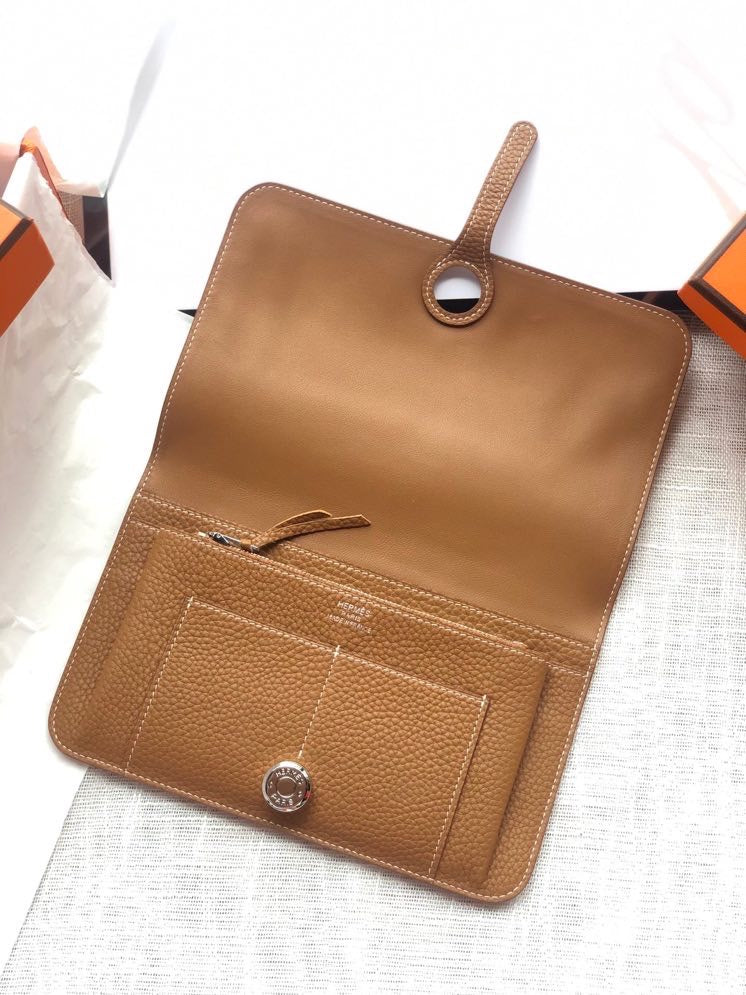 Dogon Long Wallet Togo Leather