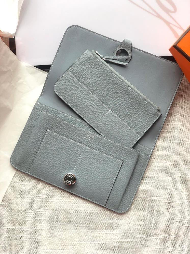 Dogon Long Wallet Togo Leather