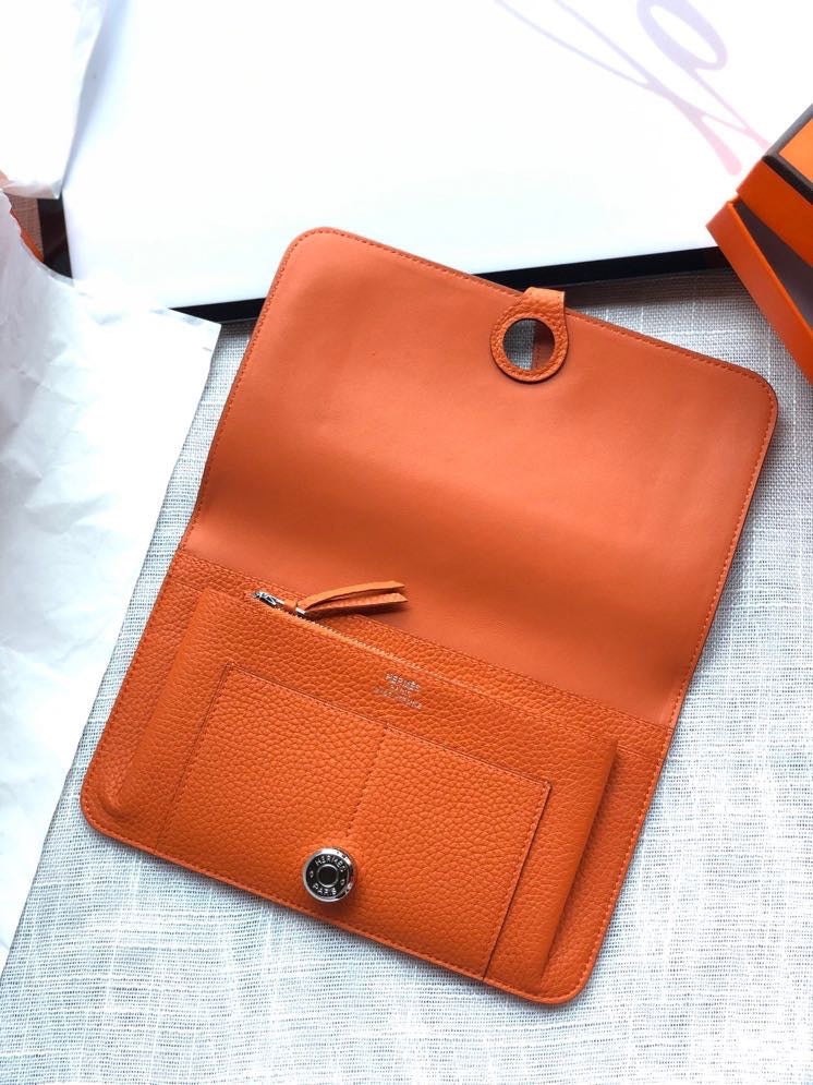 Dogon Long Wallet Togo Leather