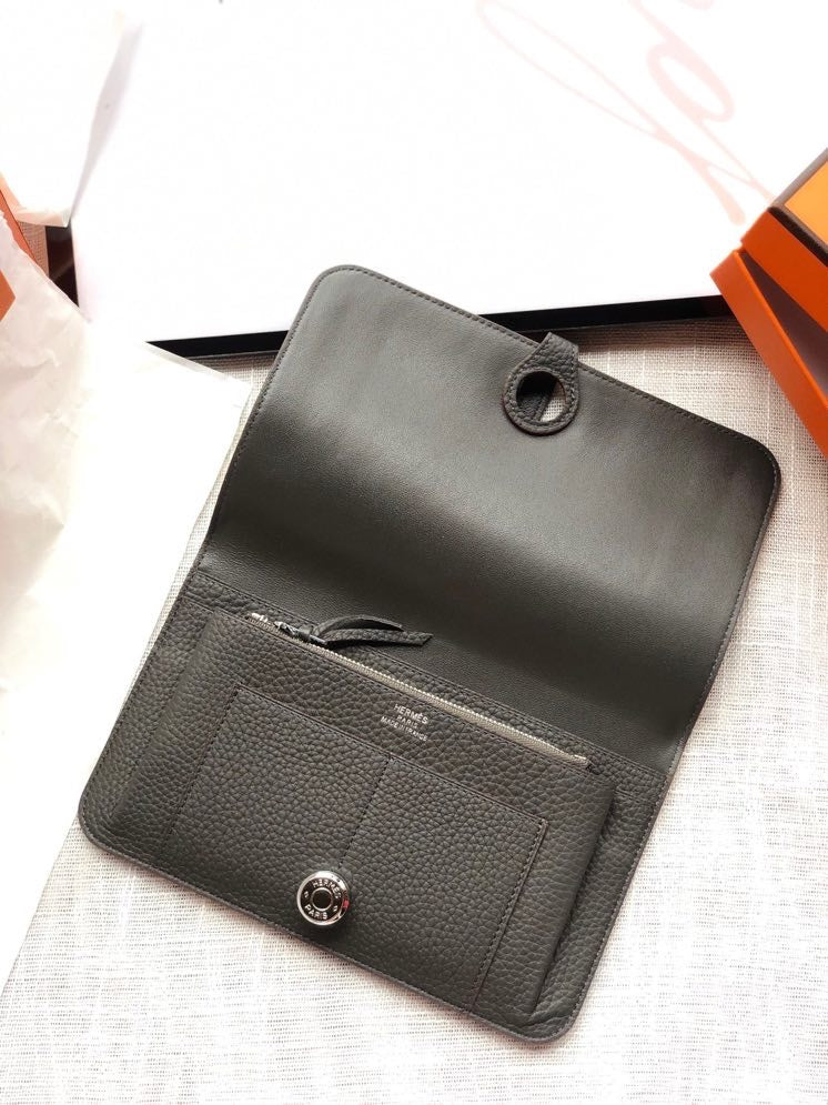 Dogon Long Wallet Togo Leather