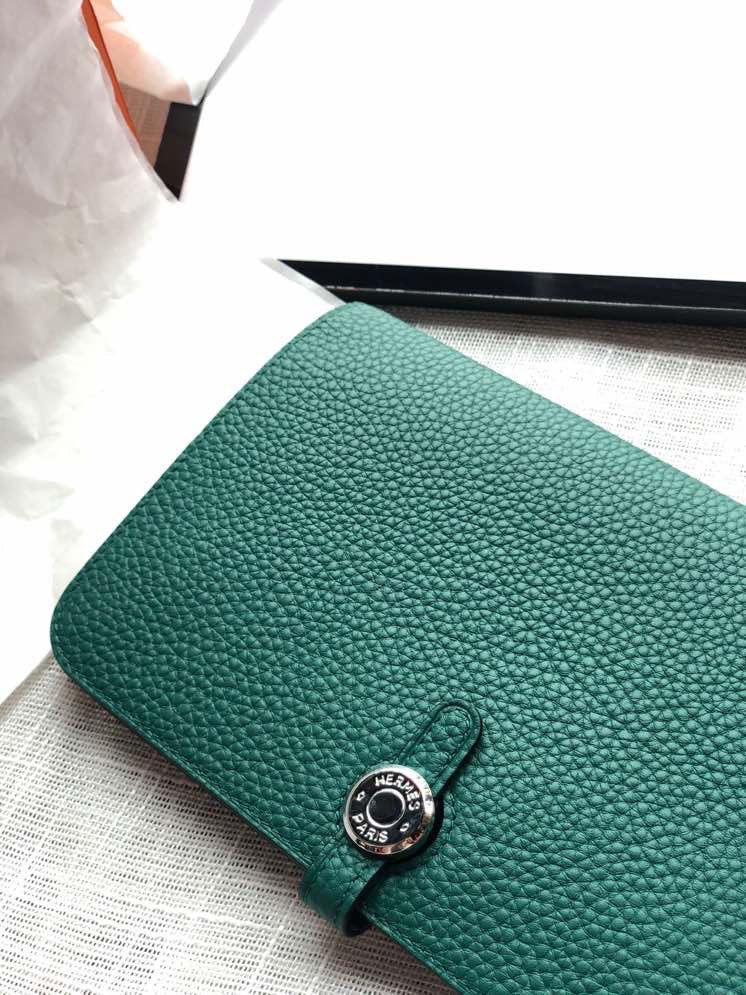 Dogon Long Wallet Togo Leather