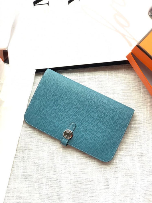 Dogon Long Wallet Togo Leather
