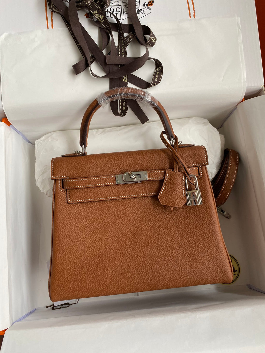 Kelly 25 Togo Leather Bag