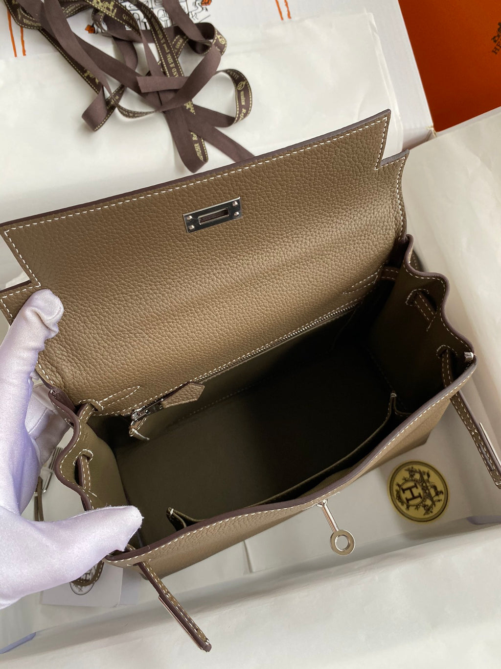 Kelly 25 Togo Leather Bag