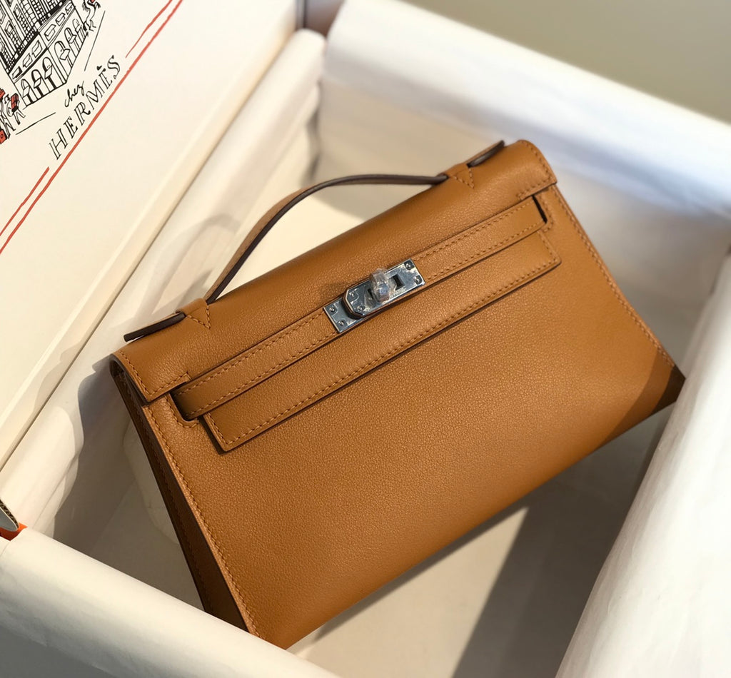 Kelly Pochette 22