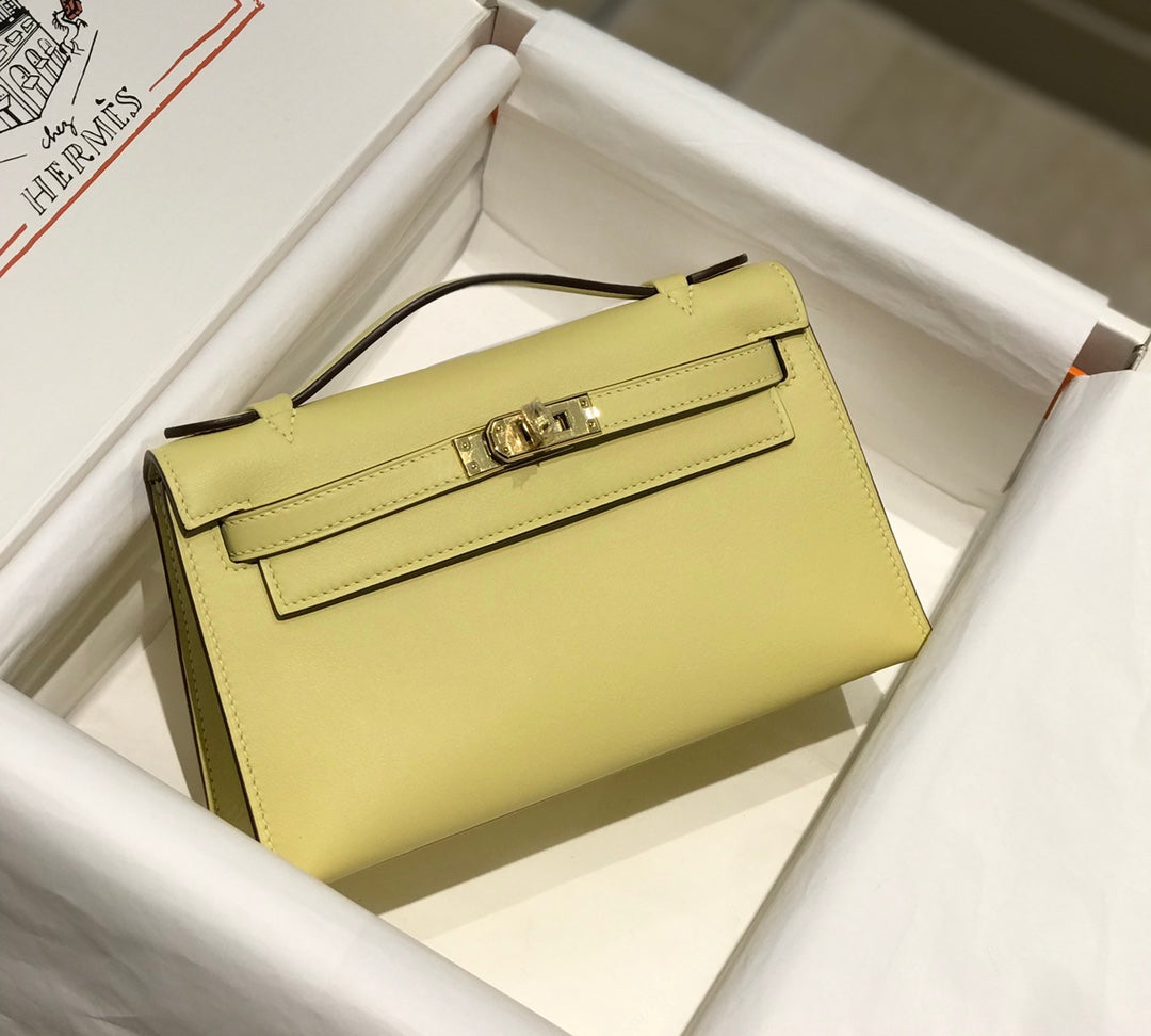 Kelly Pochette 22