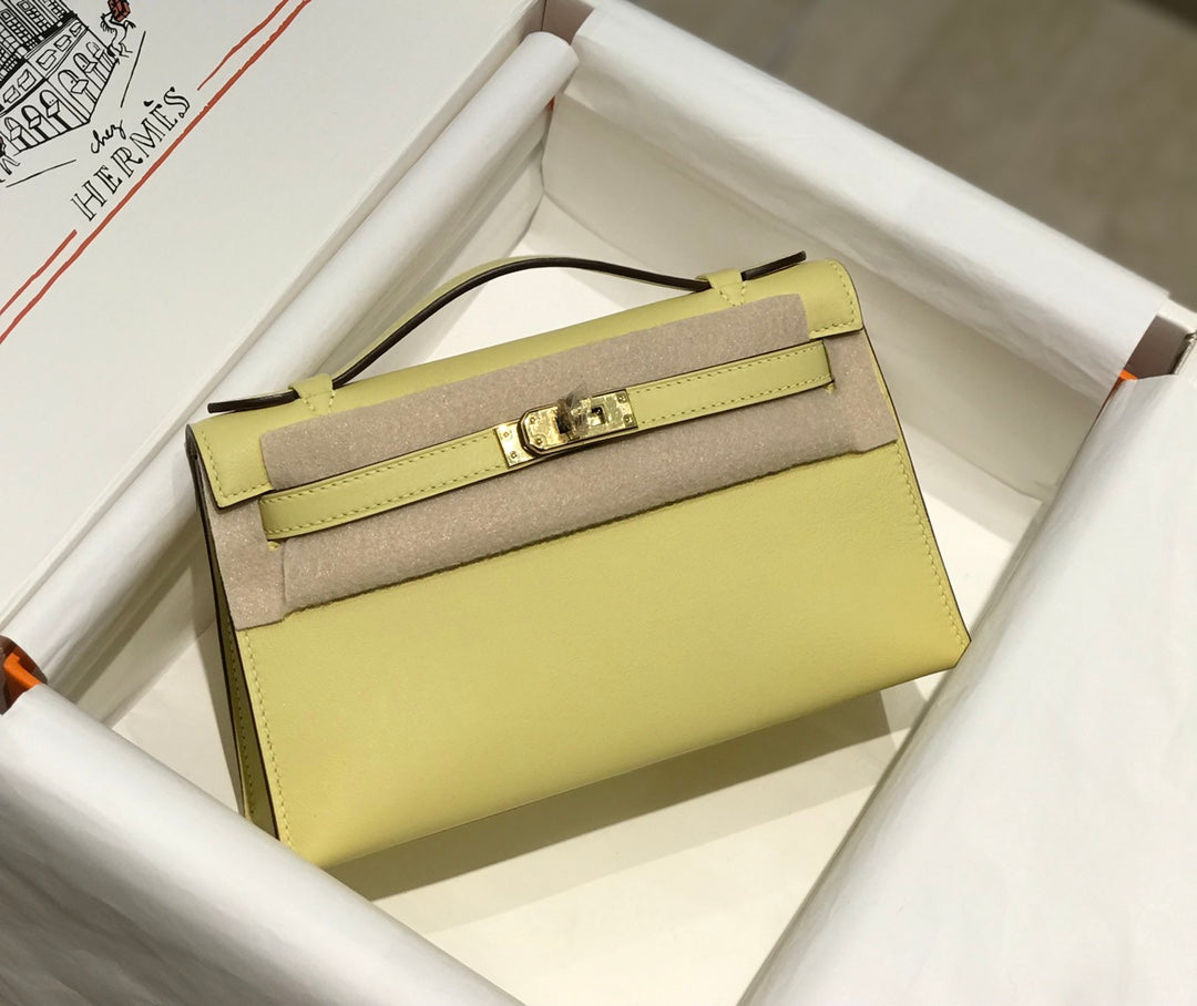Kelly Pochette 22
