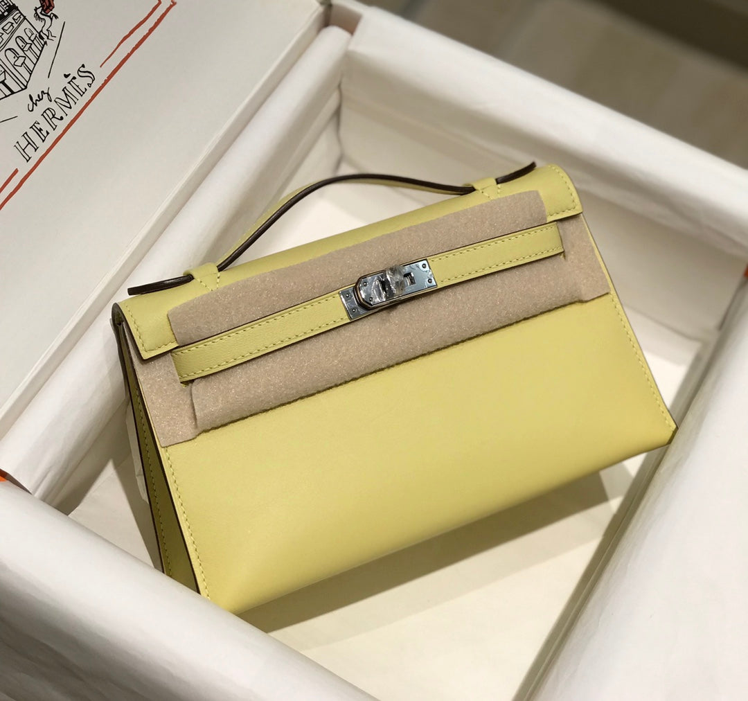 Kelly Pochette 22