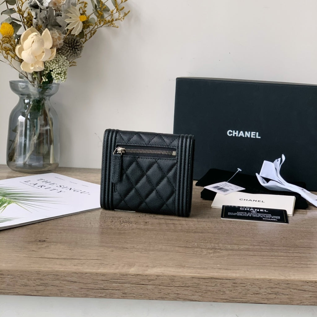 Quilted Caviar Leather Compact Flap Wallet