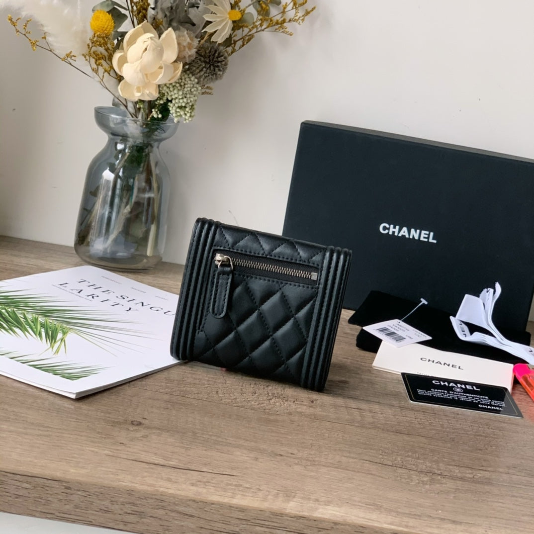 Quilted Leather Compact Flap Wallet