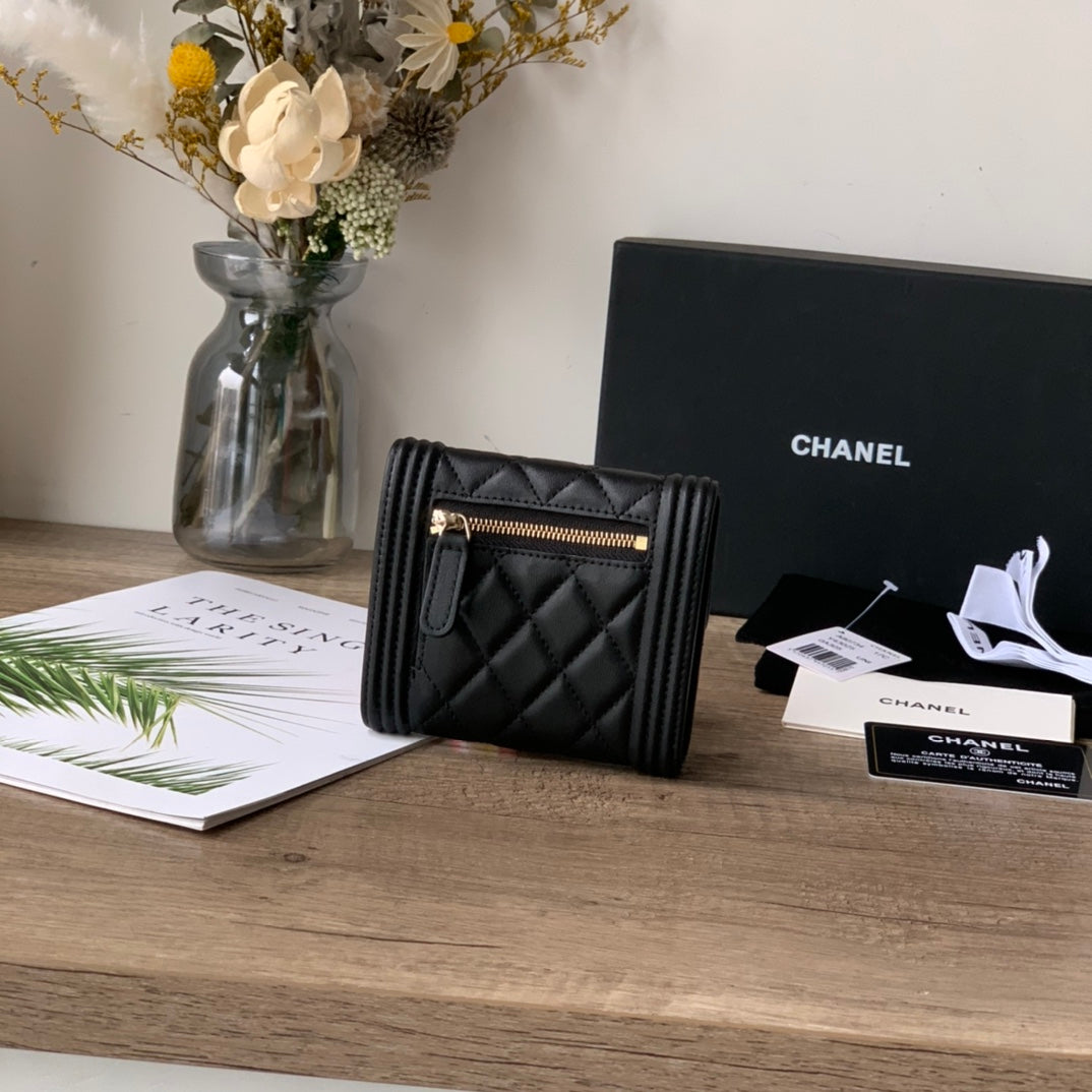 Quilted Leather Compact Flap Wallet