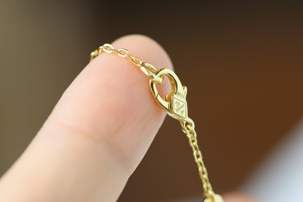 Frivole Gold Flower Necklace with Center Stone